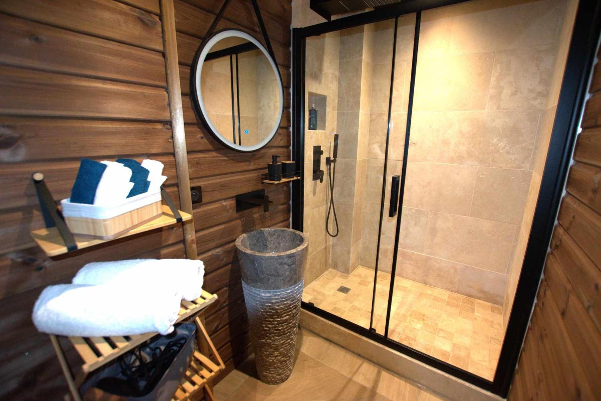 Le Chalet Loft Spa Calais Esterno foto